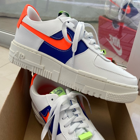 Nike Air Force 1 Pixel - Picture 2 of 6